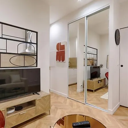 Cambodge Pere Lachaise : Cosy Studio 2p * Paris